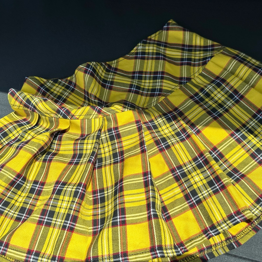 Tripp NYC yellow plaid skirt (Large)